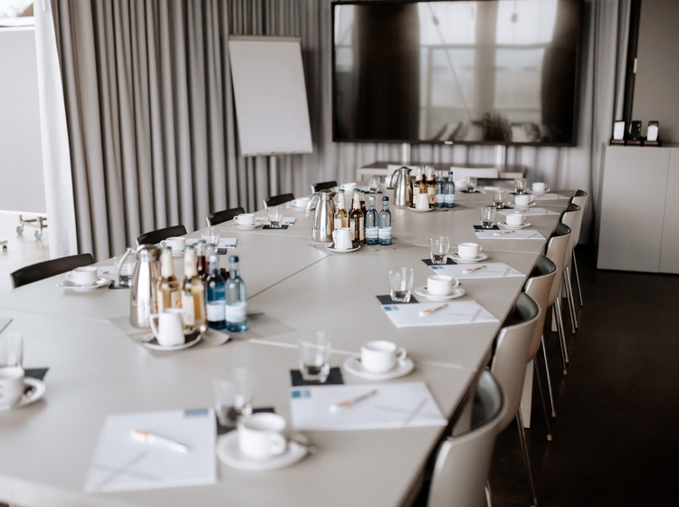 Meetingtisch im Dornier Museum Tagungen am Bodensee Dornier Museum